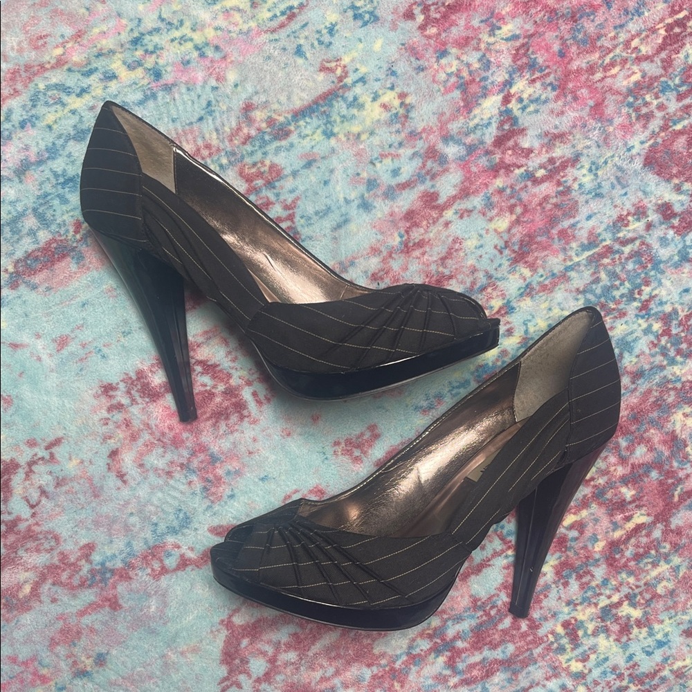 Steve Madden Black Pinstripe Peep-Toe Heels - Picture 3 of 5